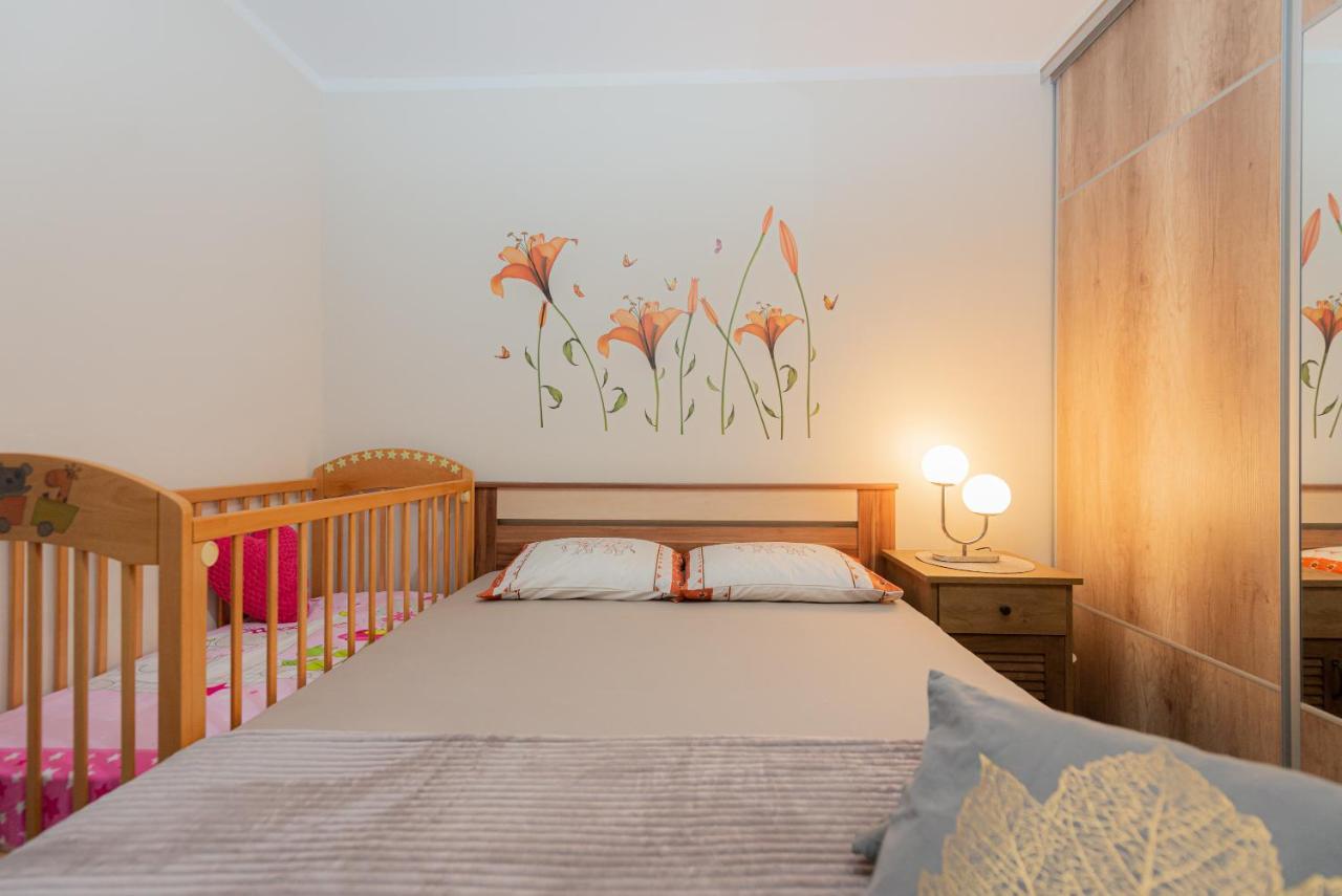 Sea Front 171 Apartman Kotor Kültér fotó